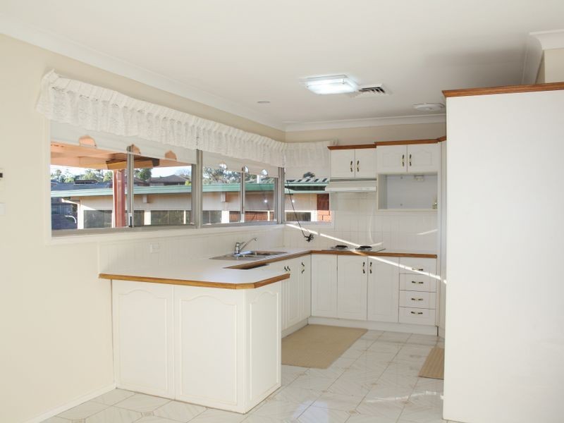 28 WREN STREET, Condell Park NSW 2200