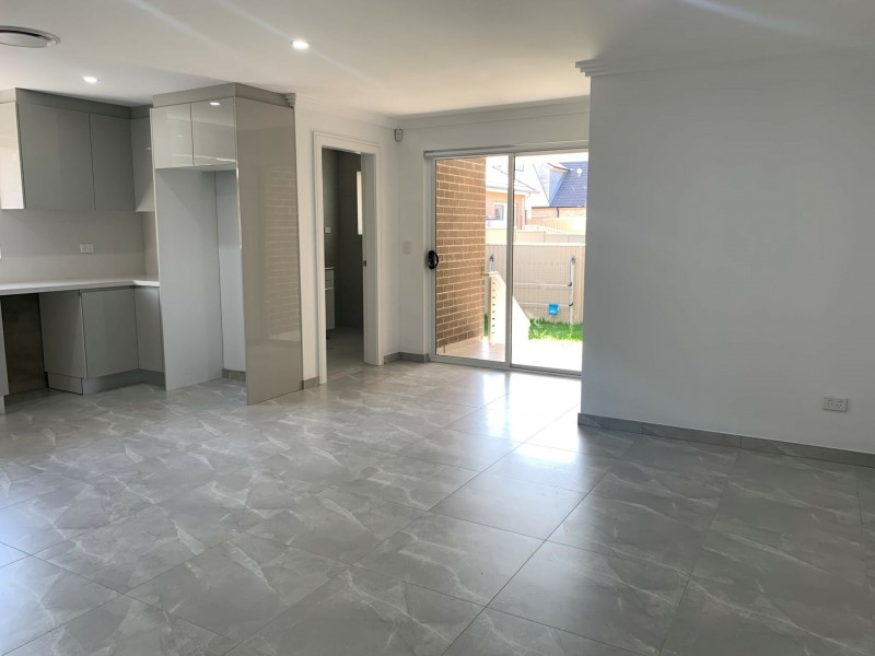4/106 Taylor Street, Condell Park NSW 2200