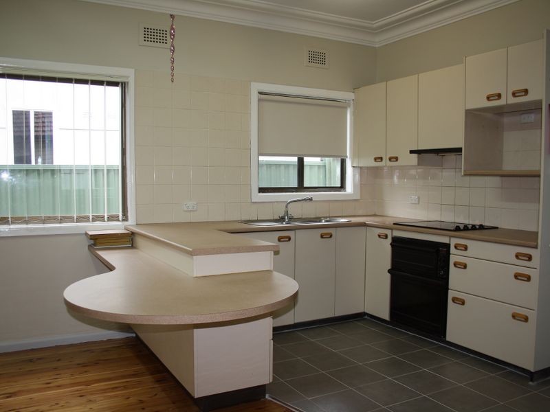 102 WYCOMBE STREET, Yagoona NSW 2199