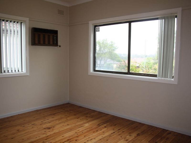 102 WYCOMBE STREET, Yagoona NSW 2199