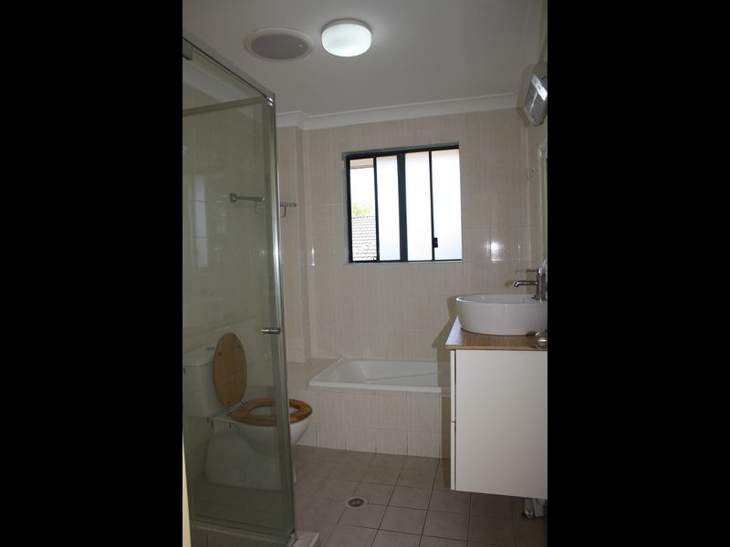 9/109 MEREDITH STREET, Bankstown NSW 2200