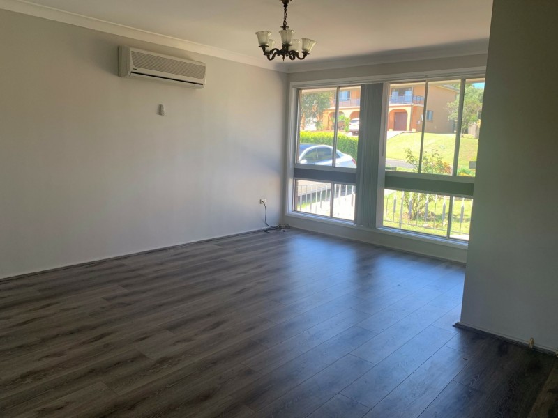 20 Oak Drive, Georges Hall NSW 2198