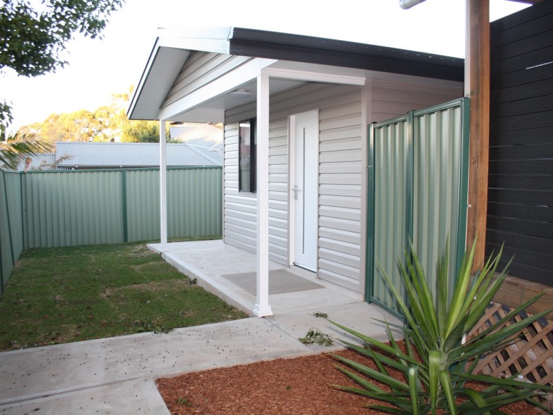 1/9 WRIGHT CLOSE, Georges Hall NSW 2198