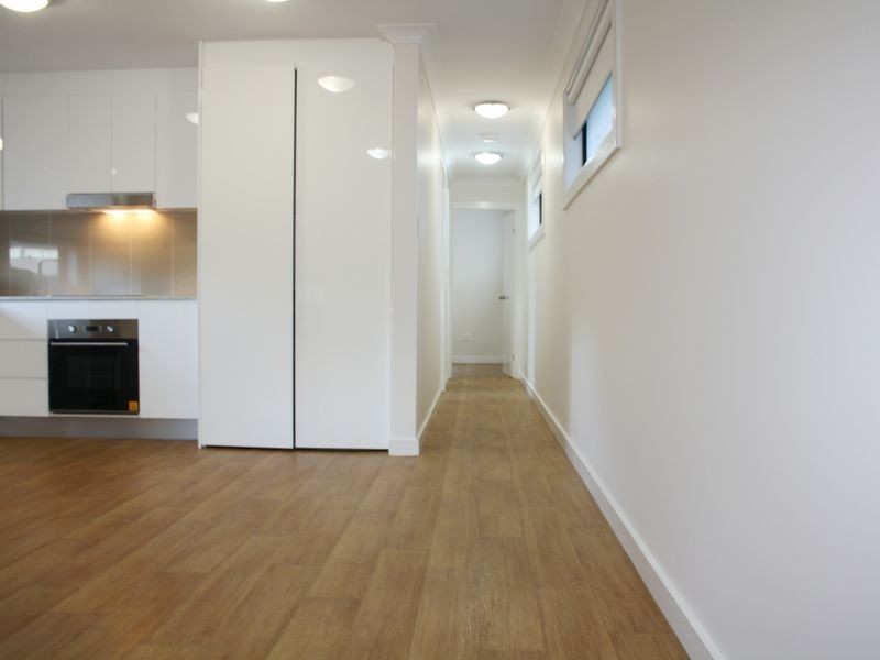 1/9 WRIGHT CLOSE, Georges Hall NSW 2198