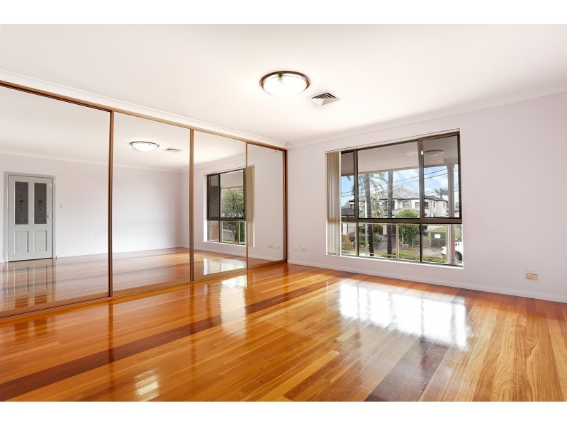 11 Simmat Avenue, Condell Park NSW 2200