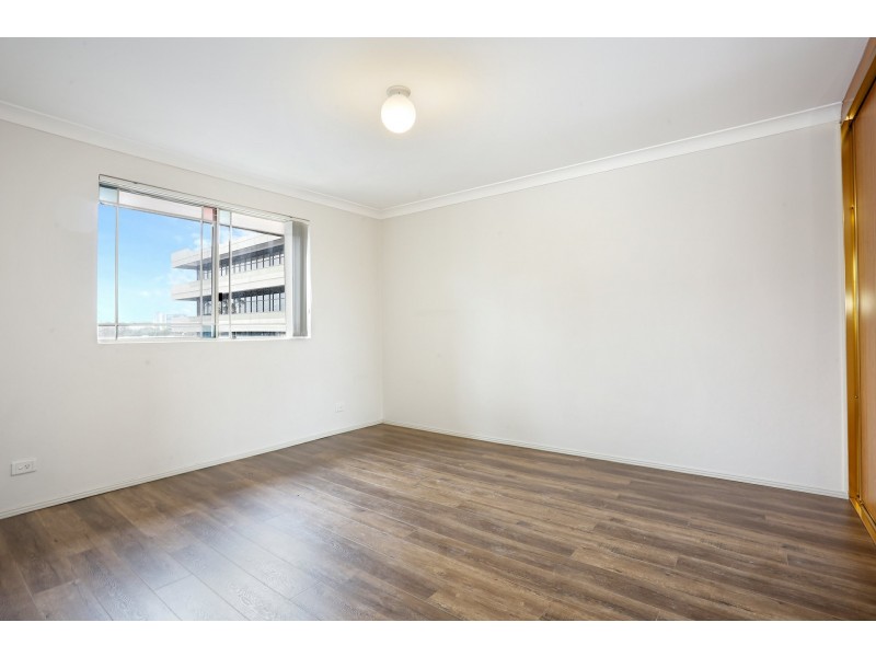 16/6-10 Sir Joseph Banks Street, Bankstown NSW 2200