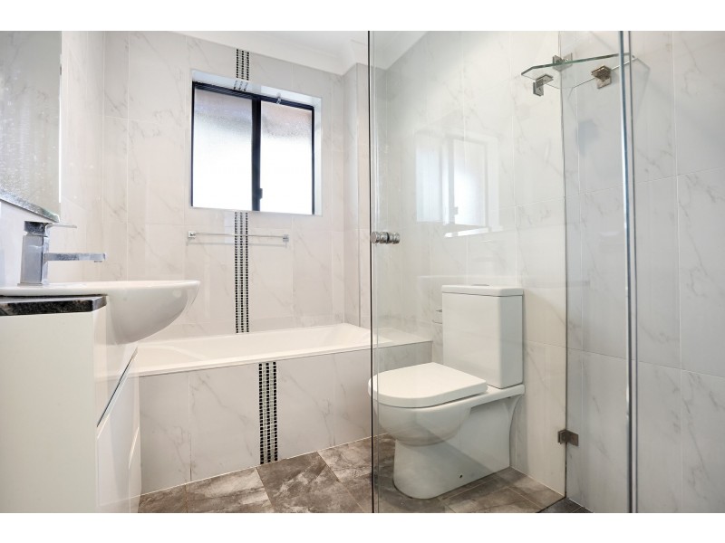 16/6-10 Sir Joseph Banks Street, Bankstown NSW 2200