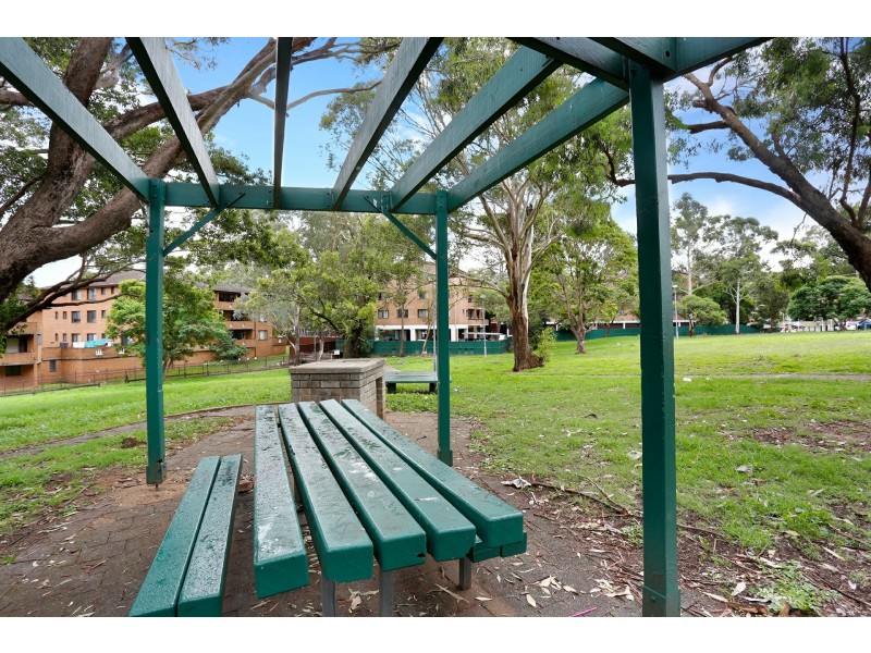 16/6-10 Sir Joseph Banks Street, Bankstown NSW 2200