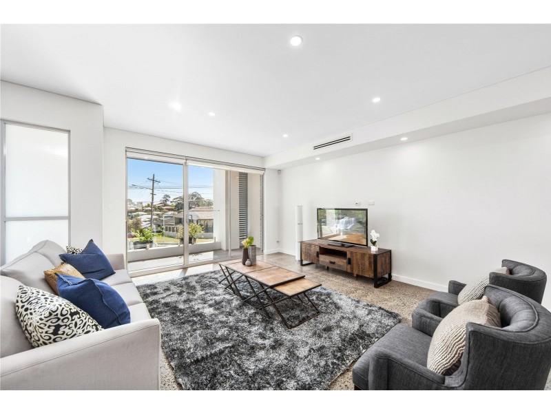 8 Reliance Avenue, Yagoona NSW 2199