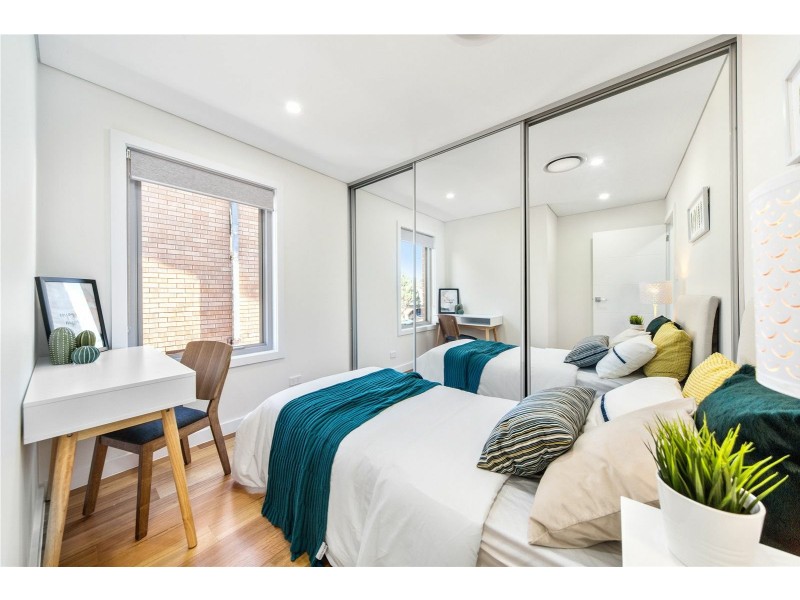 8 Reliance Avenue, Yagoona NSW 2199