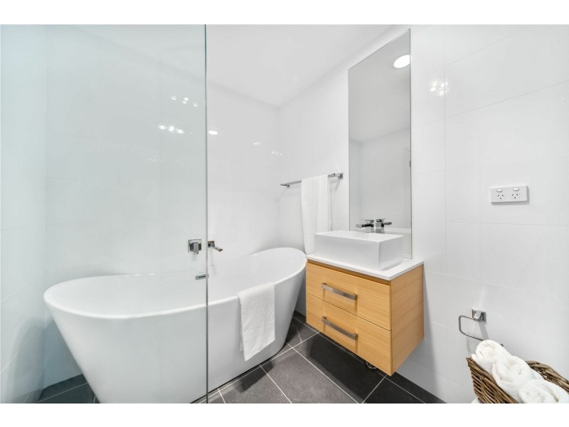 8 Reliance Avenue, Yagoona NSW 2199