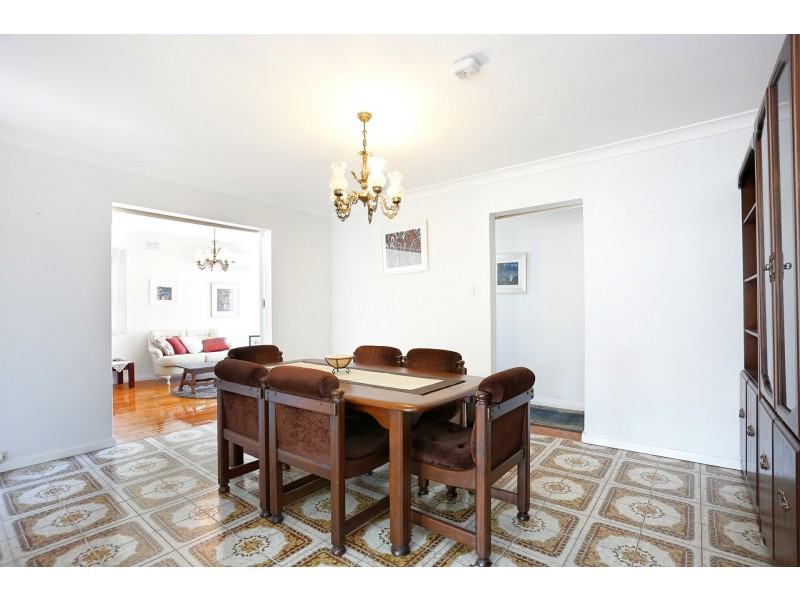 6 Wren Street, Condell Park NSW 2200