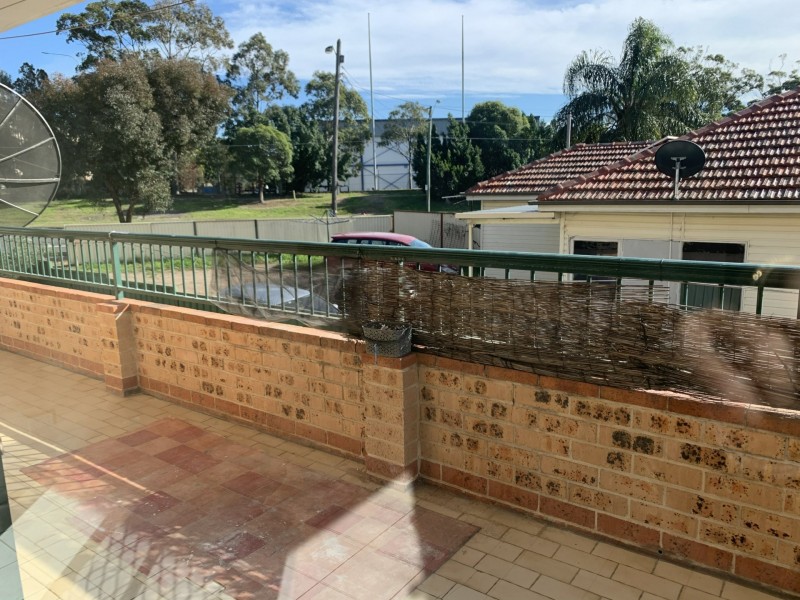 1/61 Tennyson Road, Greenacre NSW 2190