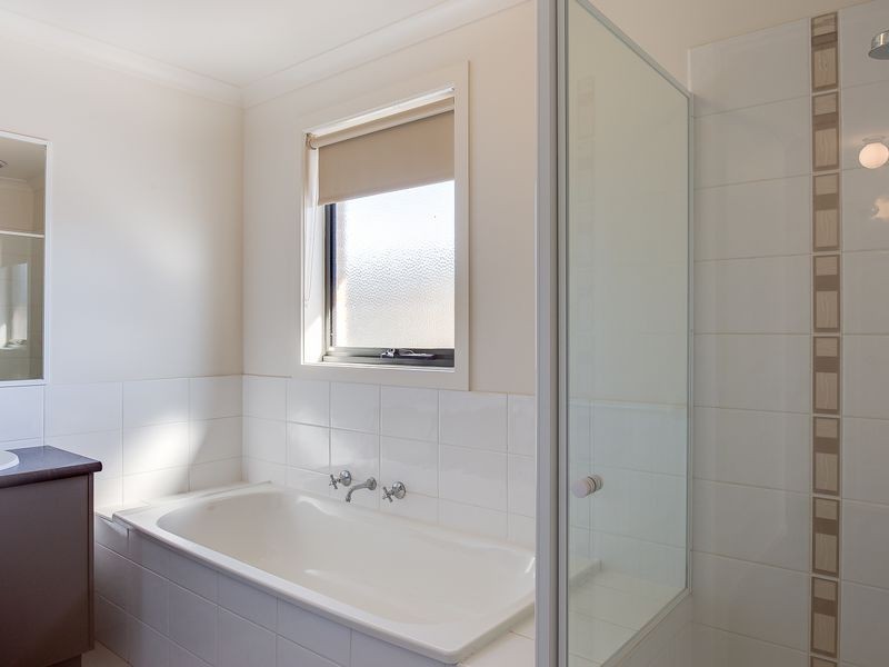 Unit 13/10 Kingfisher Court, Hastings VIC 3915