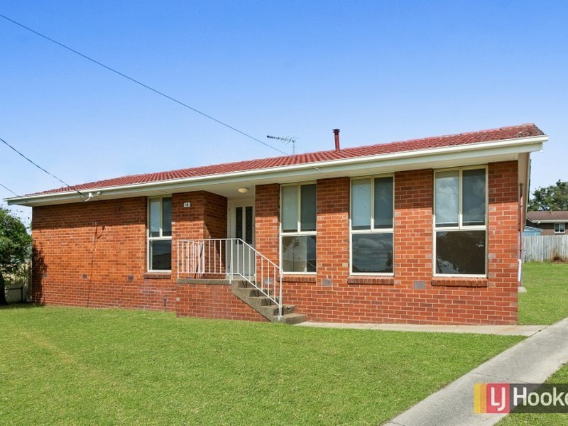 14 Golden Court, Frankston North VIC 3200