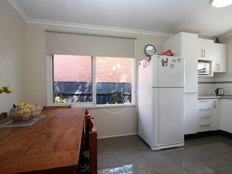 28 Whitewood Street, Frankston North VIC 3200