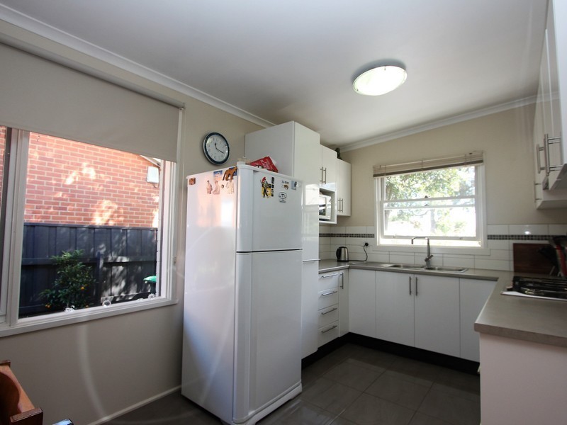 28 Whitewood Street, Frankston North VIC 3200