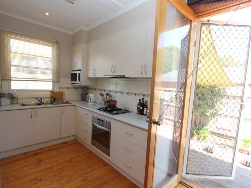 37 Leonard Street, Frankston VIC 3199