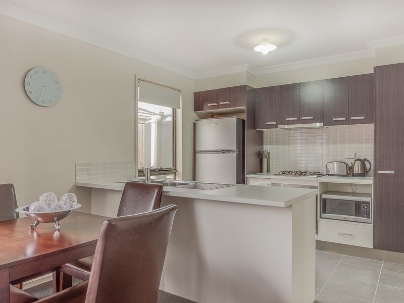10/11 Brunnings Road, Carrum Downs VIC 3201