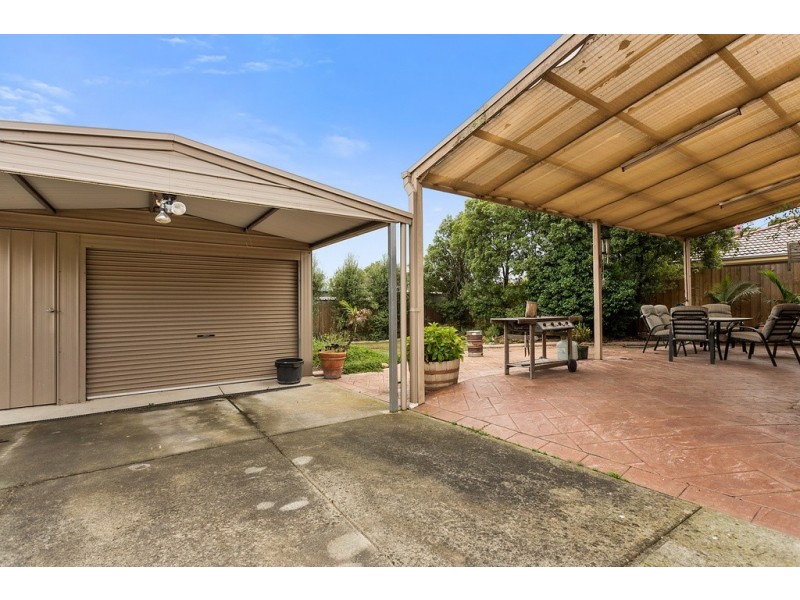19 Granite Drive, Langwarrin VIC 3910
