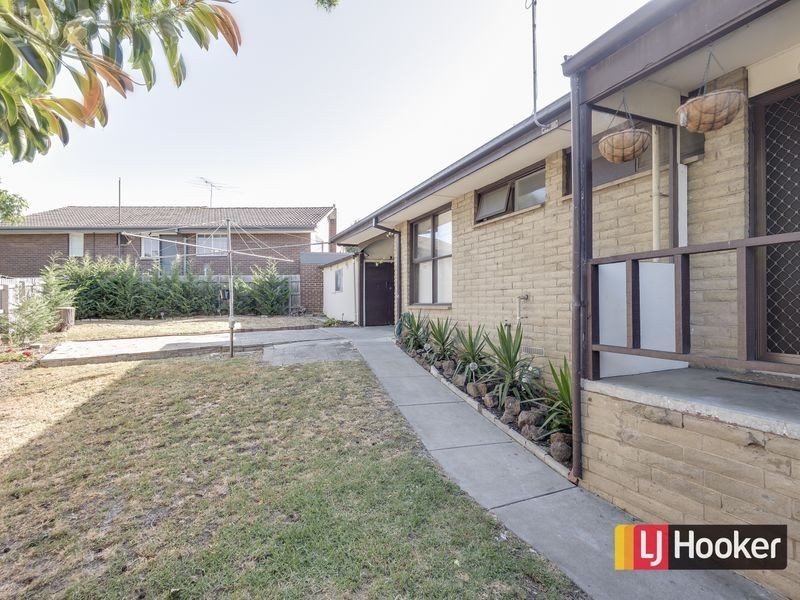 2 Meerlu Avenue, Frankston VIC 3199