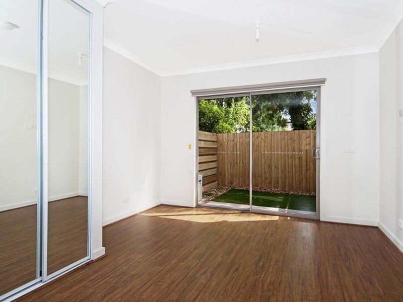 2/17 Finlay Street, Frankston VIC 3199