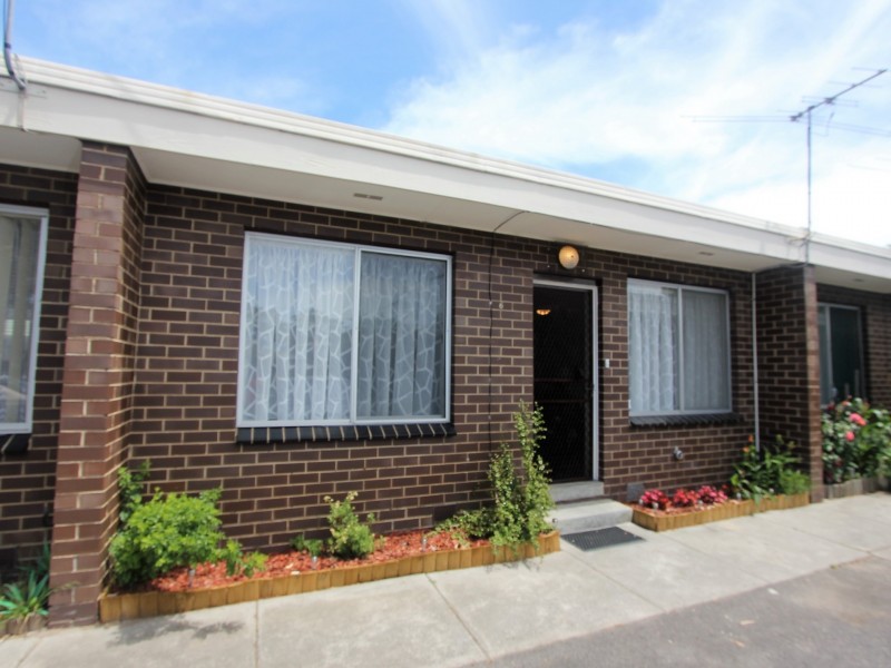 6/16 – 18 Walbundry Ave, Frankston VIC 3199