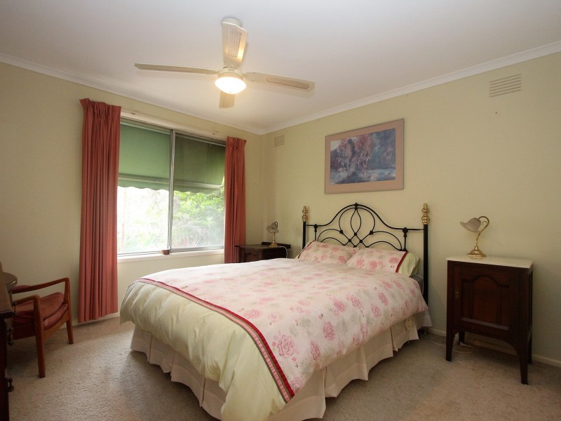 39 Pembroke Avenue, Frankston VIC 3199