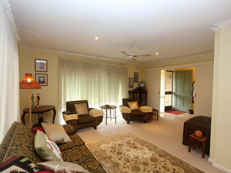 39 Pembroke Avenue, Frankston VIC 3199