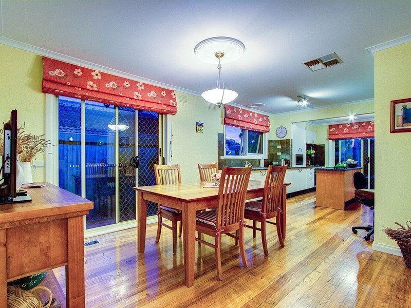 21 Grimwade Crescent, Frankston VIC 3199
