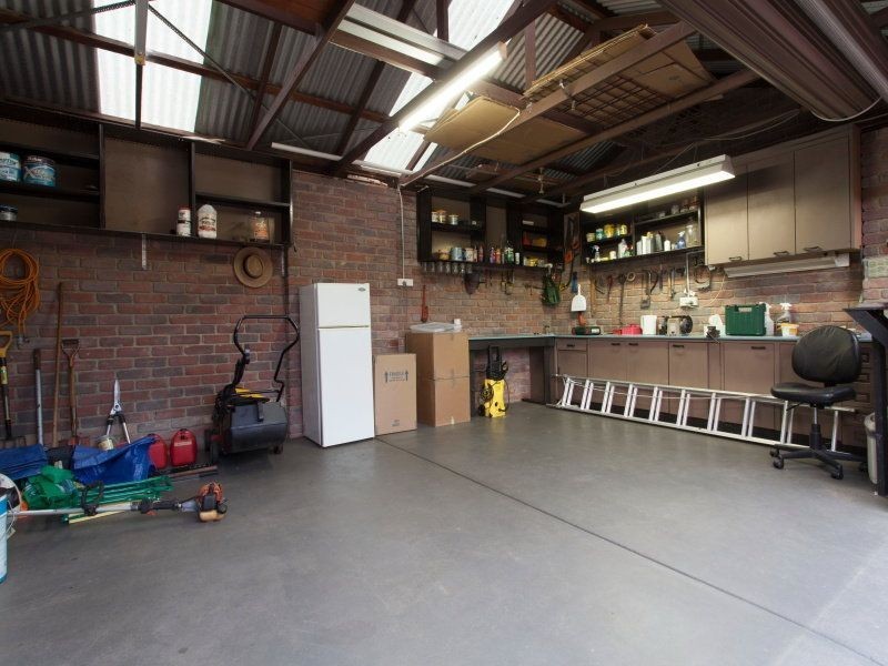 11 Alicia Court, Frankston VIC 3199