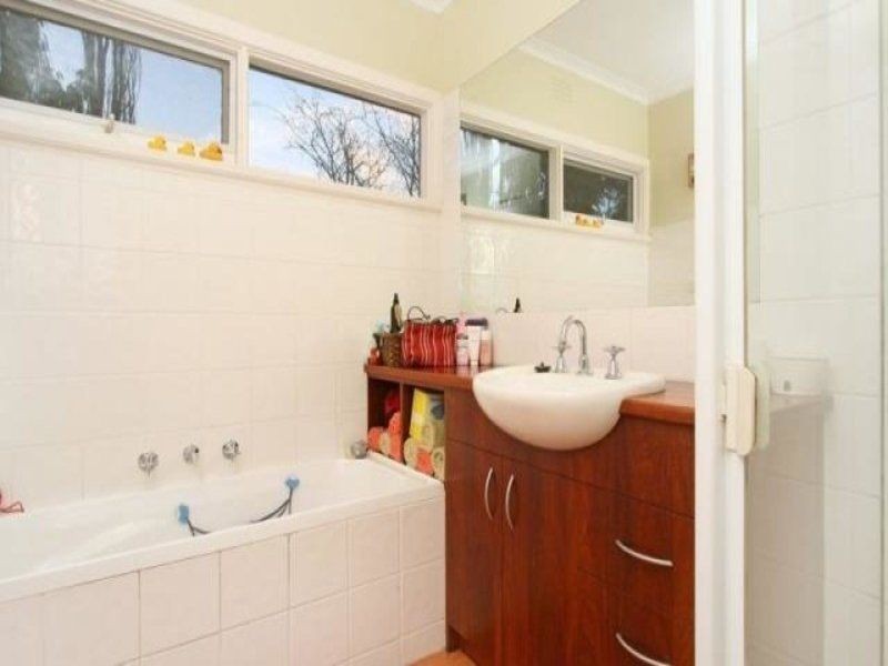 16 Waston Street, Frankston South VIC 3199