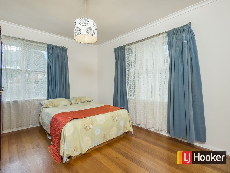 38 Laurina Cres, Frankston North VIC 3200