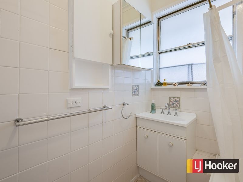 38 Laurina Cres, Frankston North VIC 3200