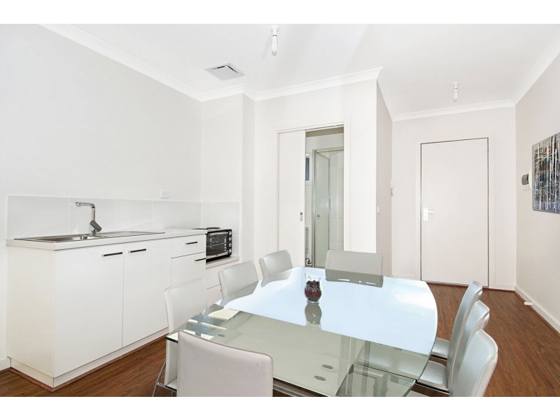 8/2 Bundara Court, Frankston VIC 3199