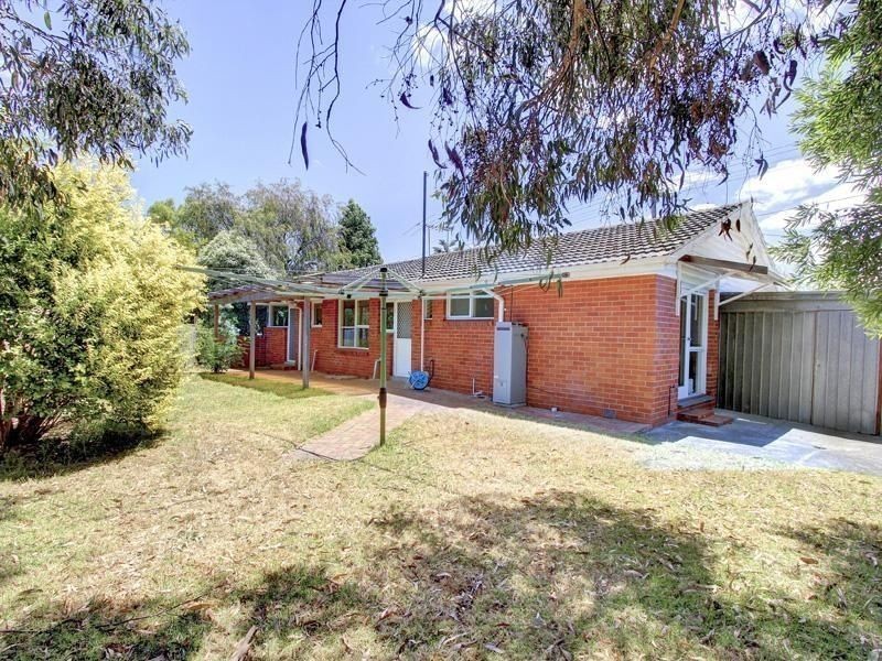 24 Pratt Ave, Frankston South VIC 3199