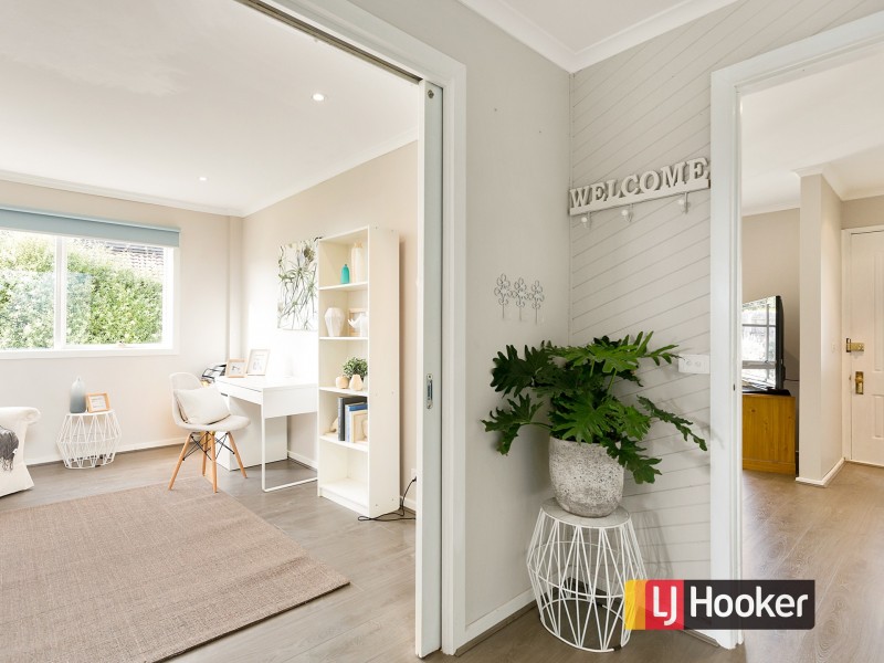 49 Mountain View Road, Mount Eliza VIC 3930