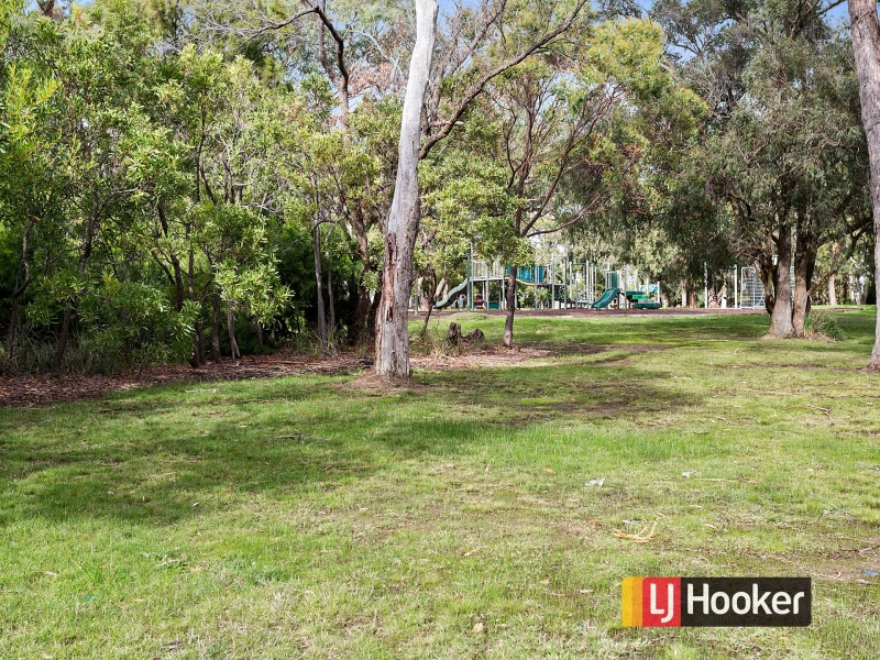 49 Mountain View Road, Mount Eliza VIC 3930