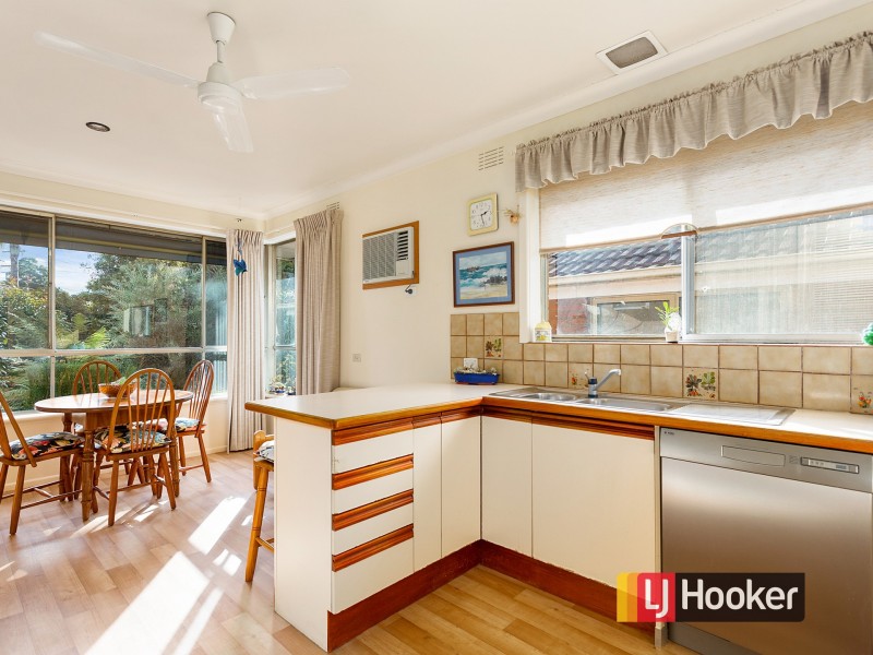 2 Parva Avenue, Frankston VIC 3199