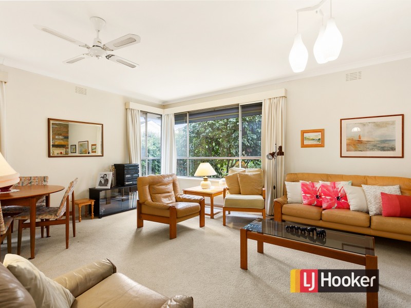 2 Parva Avenue, Frankston VIC 3199