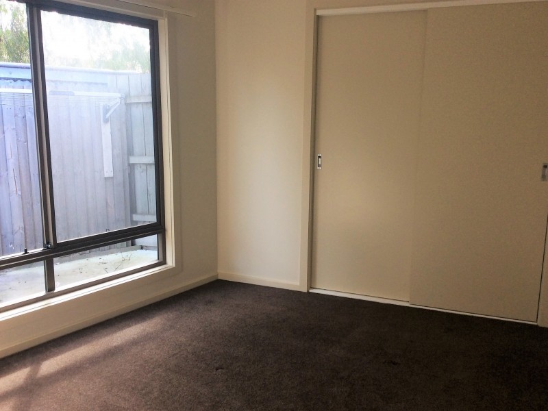 5A Candlebark Crescent, Frankston North VIC 3200