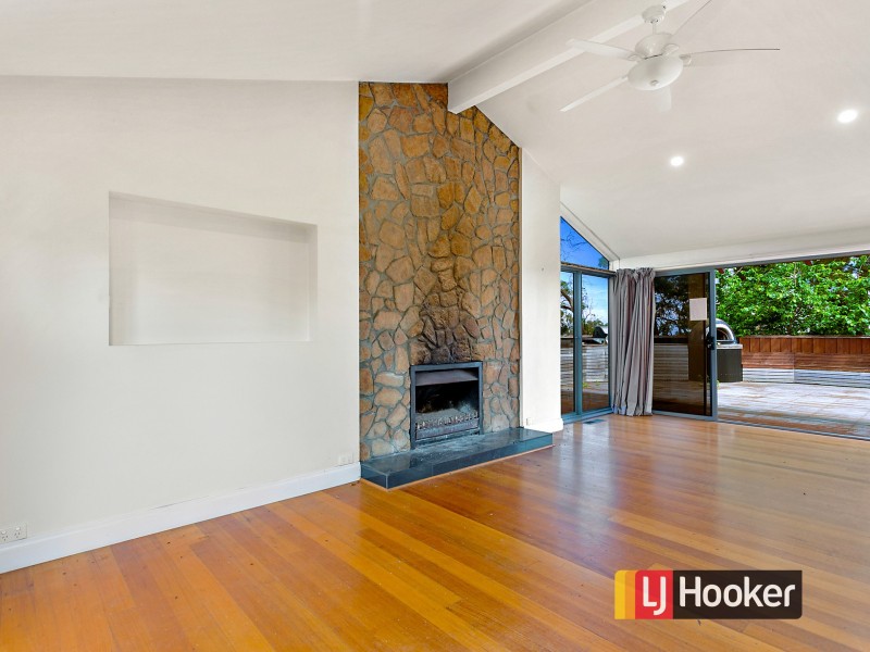 96 Wooralla Drive, Mount Eliza VIC 3930
