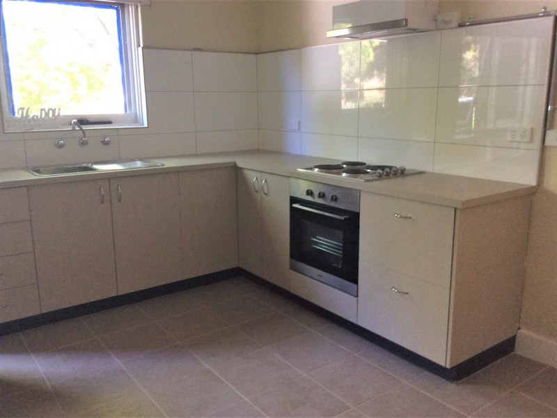 Unit 1/2 Omaroo Lane, Frankston VIC 3199