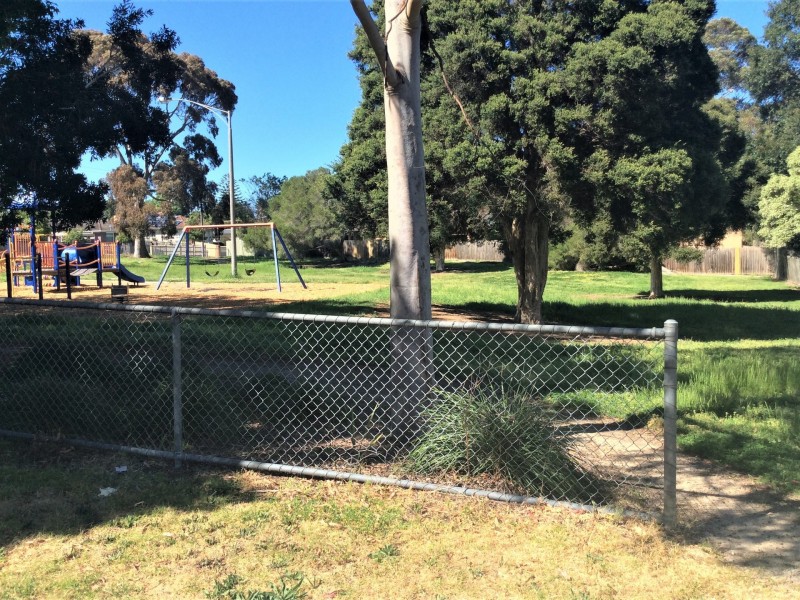 Unit 1/2 Omaroo Lane, Frankston VIC 3199