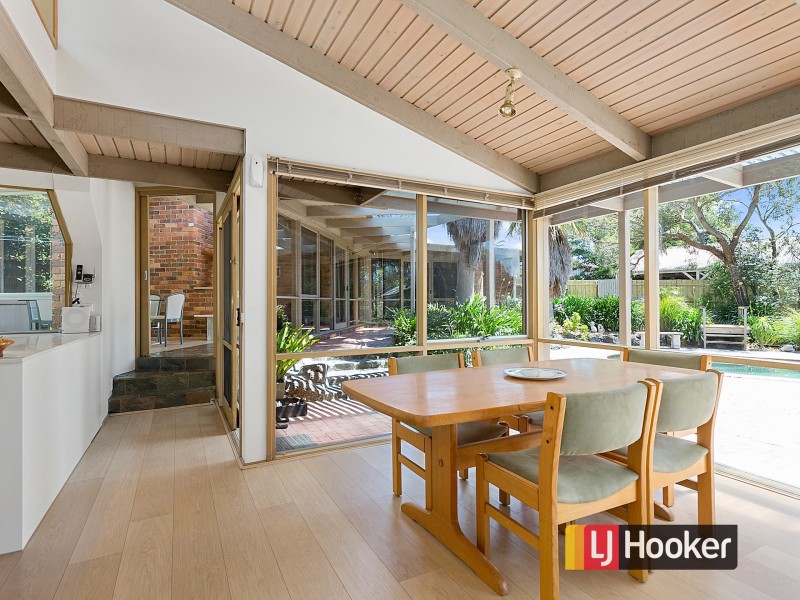 16 Conifer Court, Frankston South VIC 3199