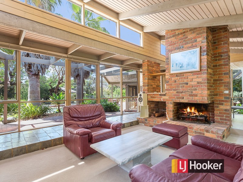 16 Conifer Court, Frankston South VIC 3199