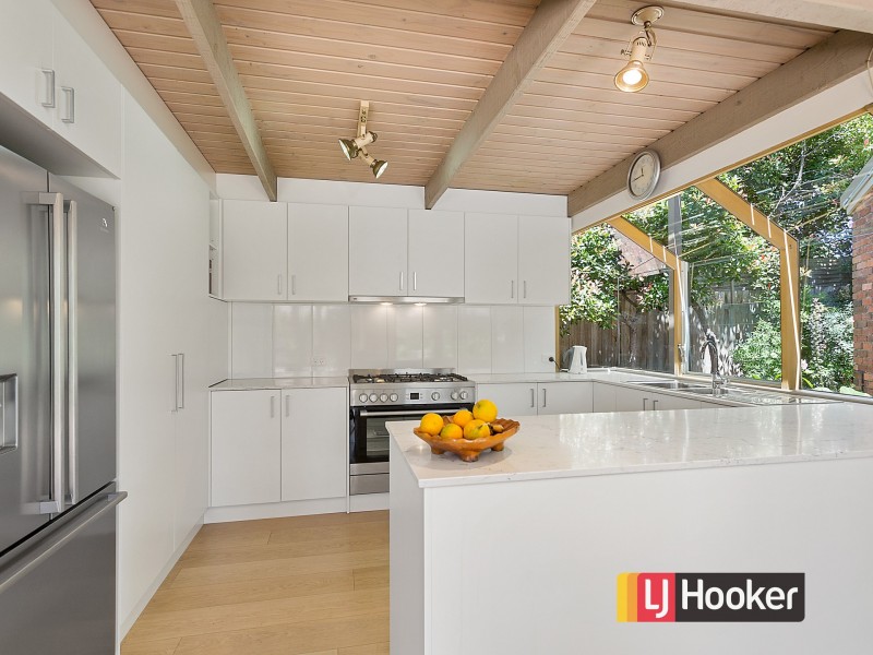 16 Conifer Court, Frankston South VIC 3199