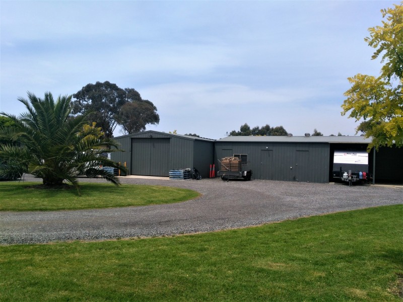 1 East Road, Pearcedale VIC 3912