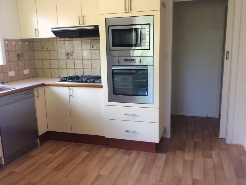 2 Parva Avenue, Frankston VIC 3199