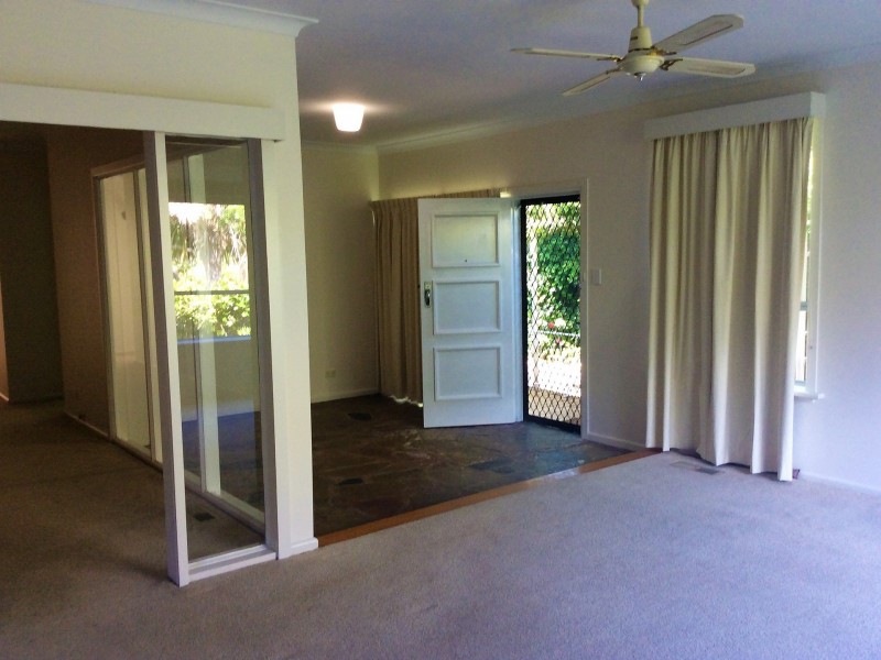 2 Parva Avenue, Frankston VIC 3199